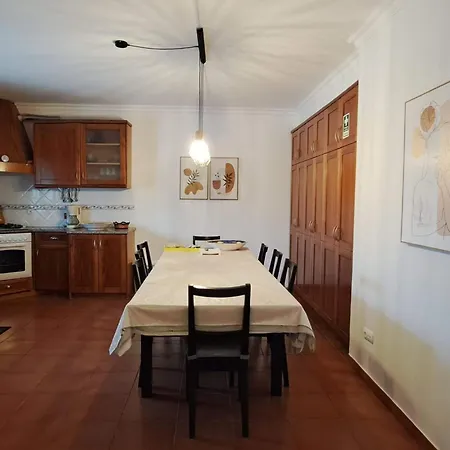 Дом отдыха Casa Zulmira Perfekt Fuer Grosse Familien By Interhome *